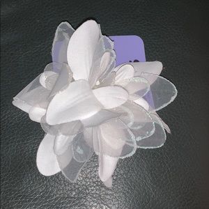 Hair flower/pin